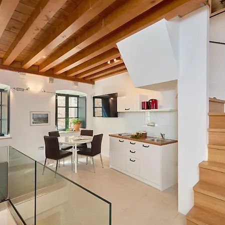Apartman B18